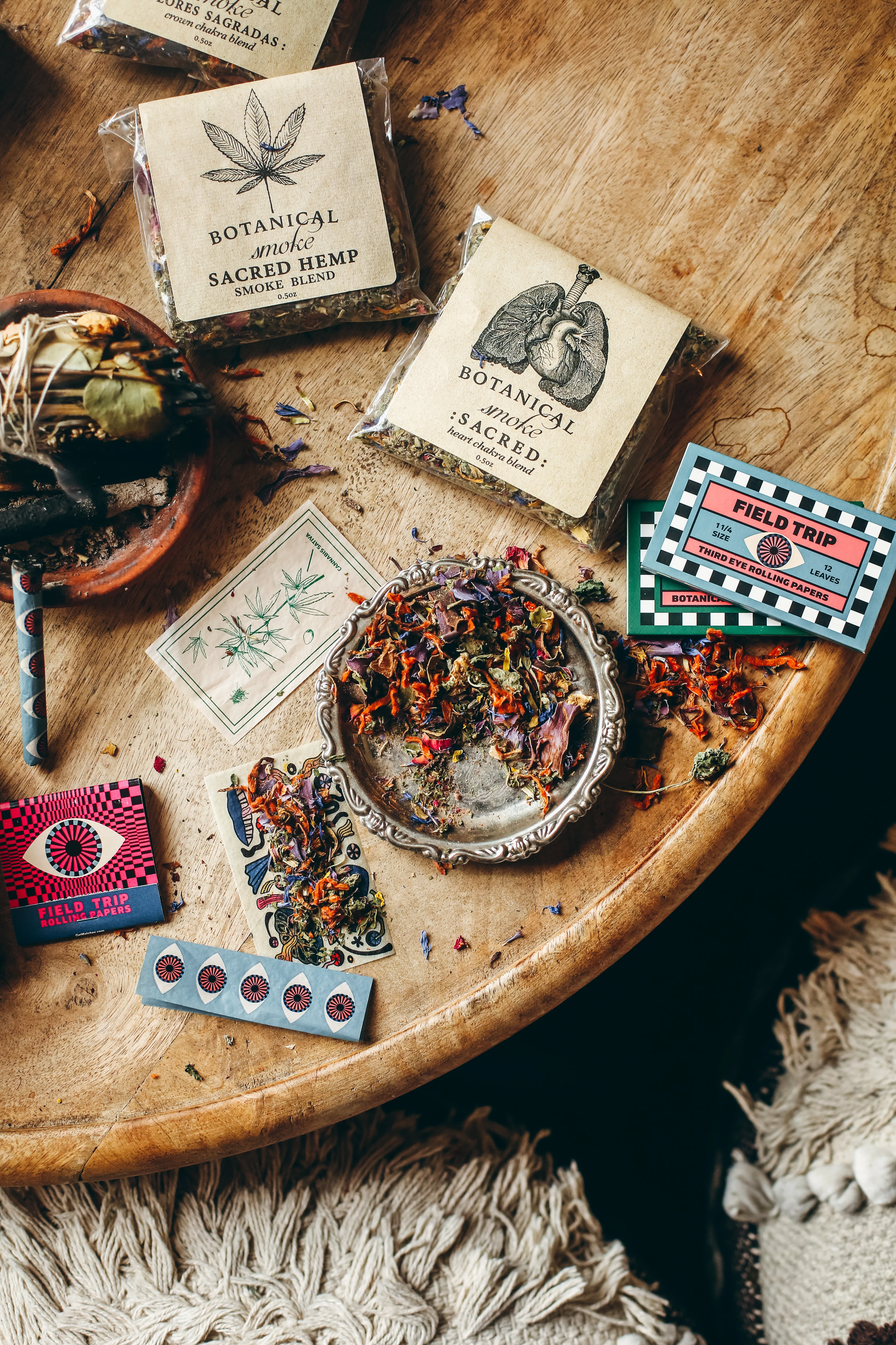 FLORES SAGRADAS Botanical Smoke | Crown Chakra Blend - Image 4